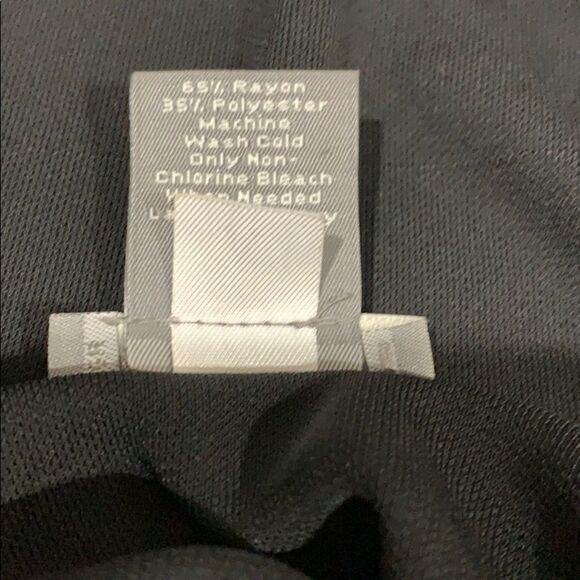 Ann Taylor Black Twist-Front V-Neck Top — Size M - Picture 5 of 6